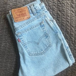 Vintage Levi 512 Jeans